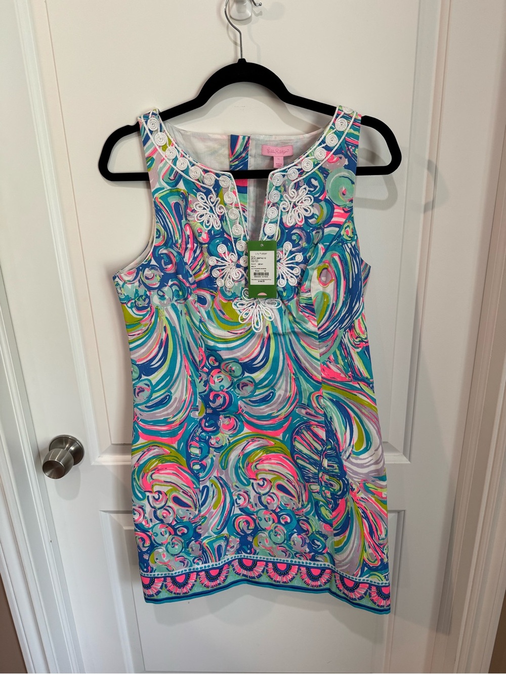 Lilly Pulitzer Multicolor Swirl Sleeveless Shift Dress with White Lace